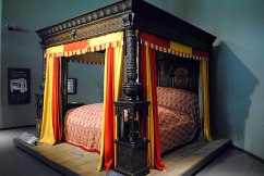great_bed_of_ware_3